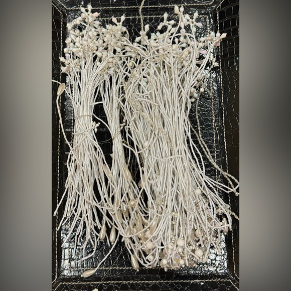 Bulk of Handmade beaded white flowers stems bridal decorations - Picture 5 of 5